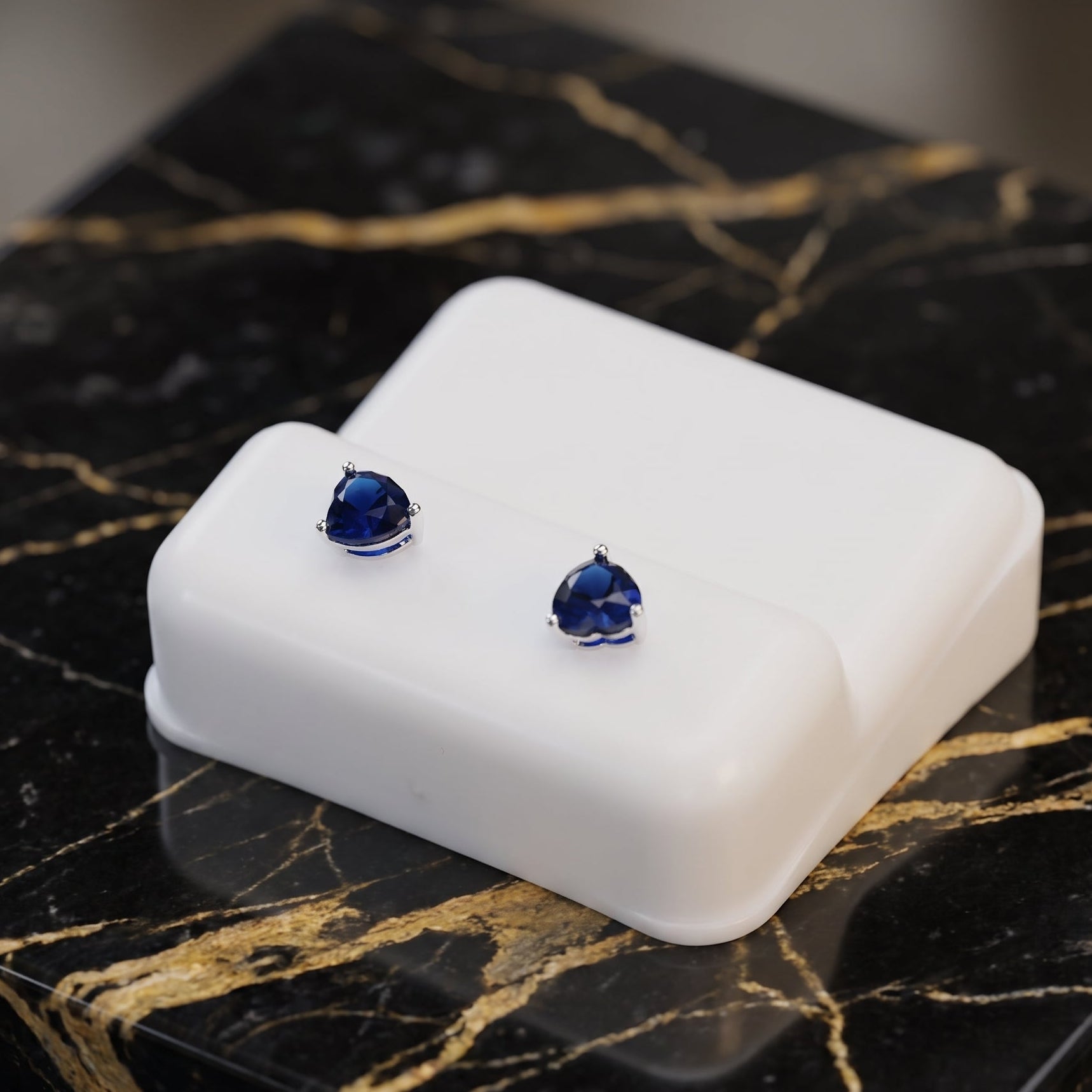Dark Blue Dainty Cz Earrings Heart 925 Sterling Silver 5mm