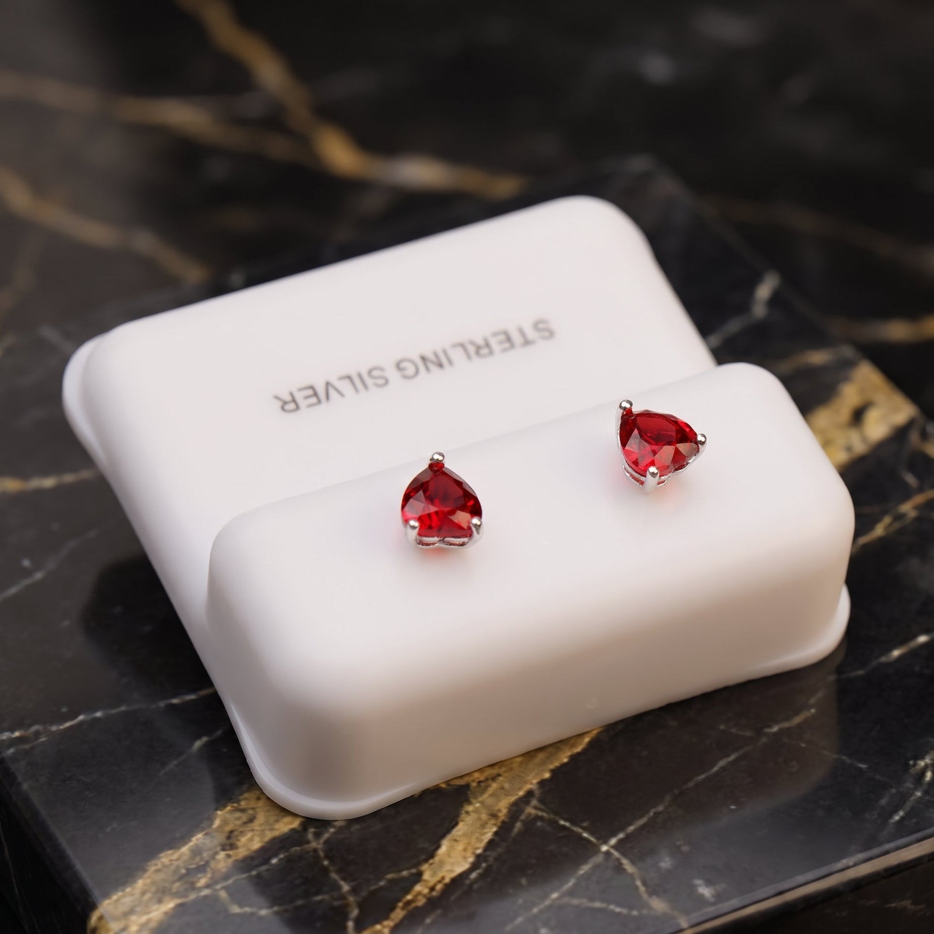 Red Dainty Cz Earrings Heart 925 Sterling Silver 5mm