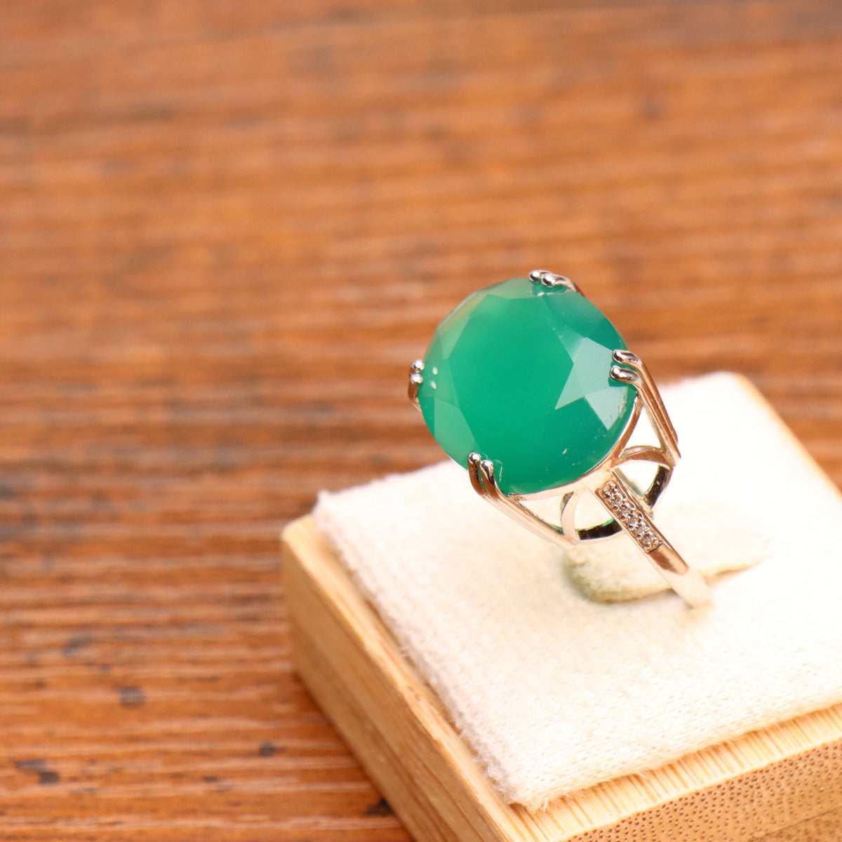 Large Emerald Stone Semi Precious Natural Ring 925 Sterling Silver Oval
