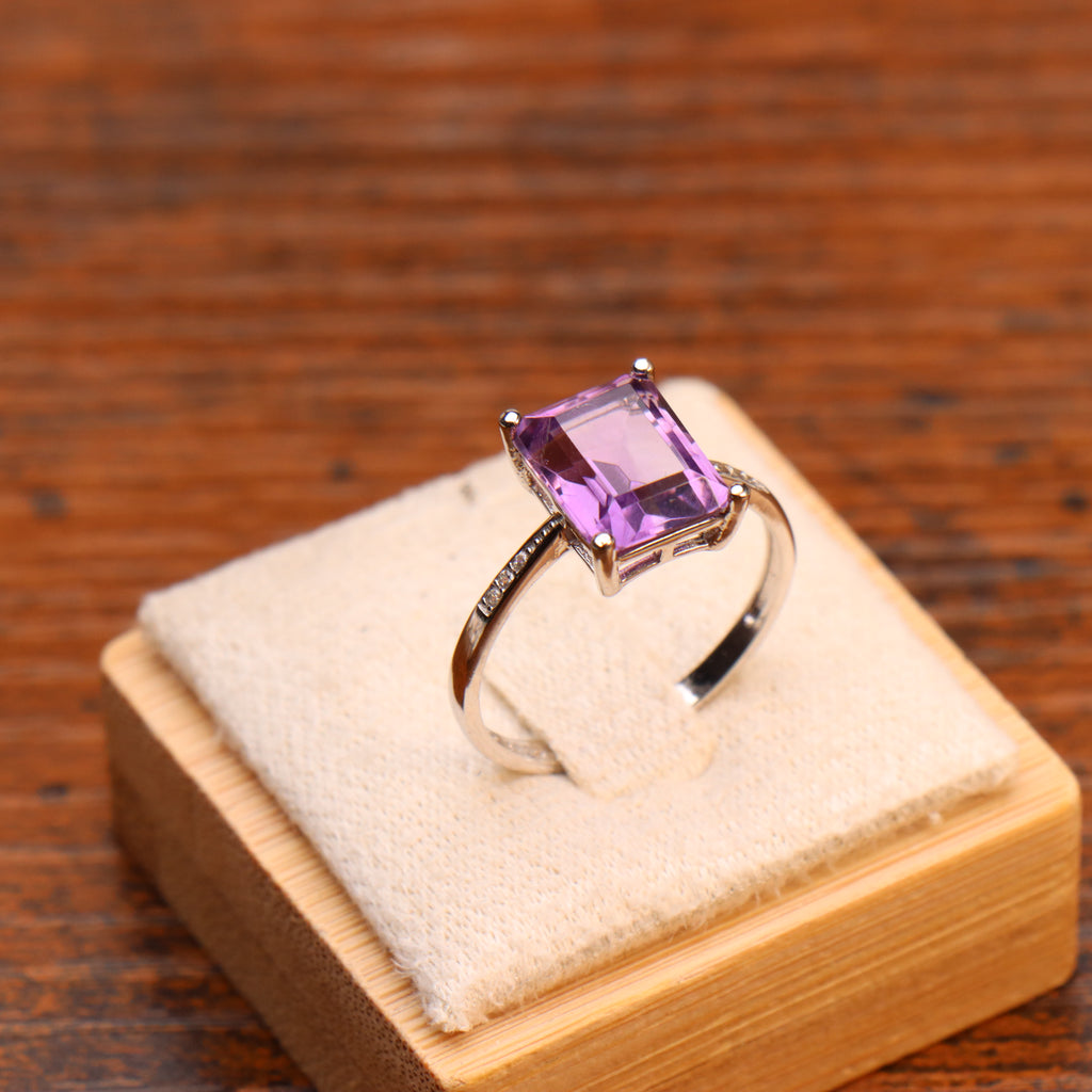 Amethyst Purple Semi Precious Natural Ring 925 Silver Emerald Cut